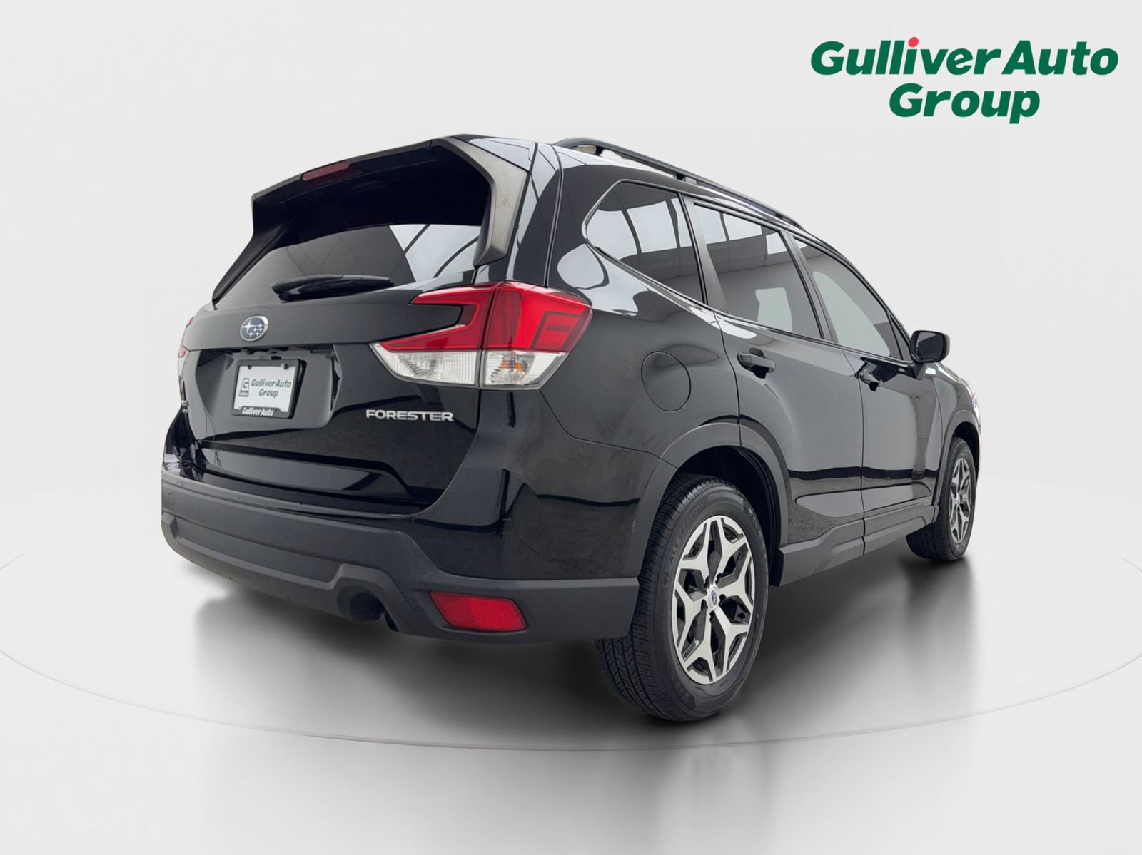 Used 2023 Subaru Forester Premium AWD/4WD image 8