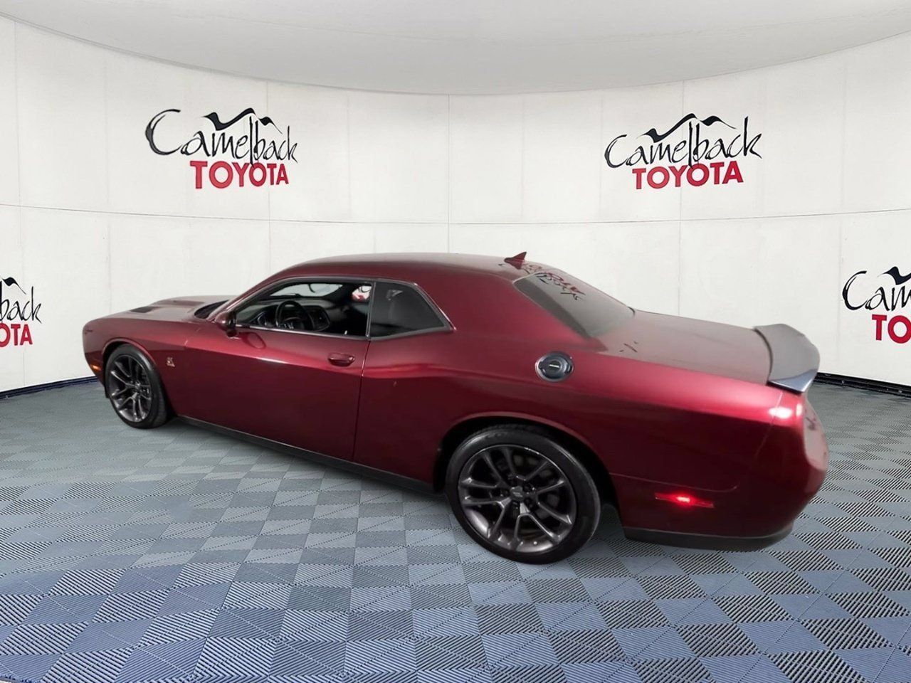 Used 2022 Dodge Challenger R/T Scat Pack w/ Plus Package RWD image 8
