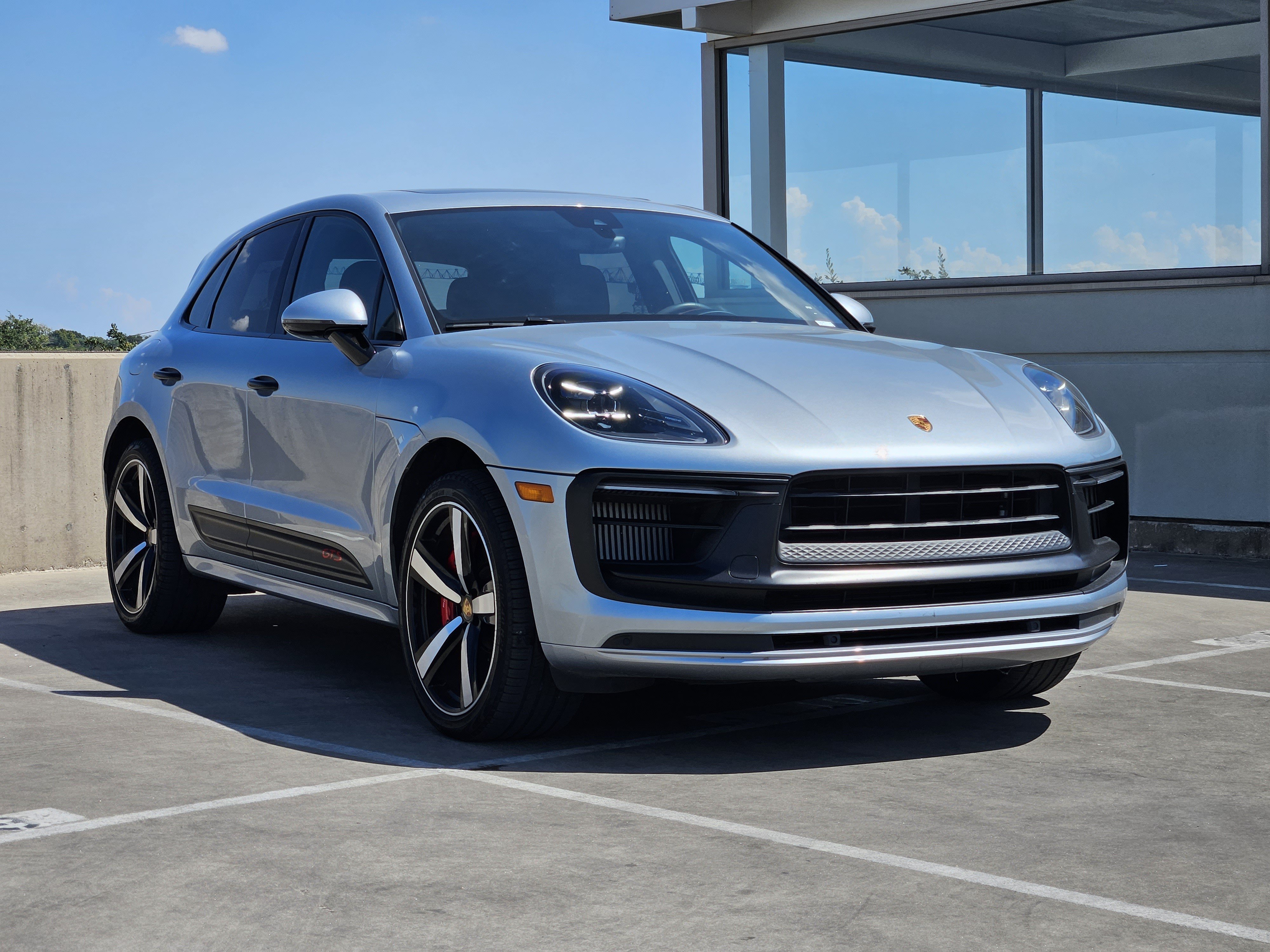 Certified 2022 Porsche Macan GTS AWD/4WD image 10