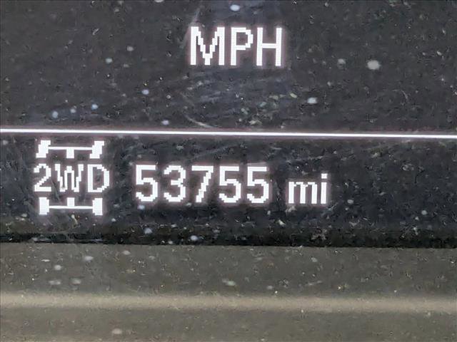 Used 2020 Chevrolet Silverado 1500 Custom w/ Custom Value Package image 15