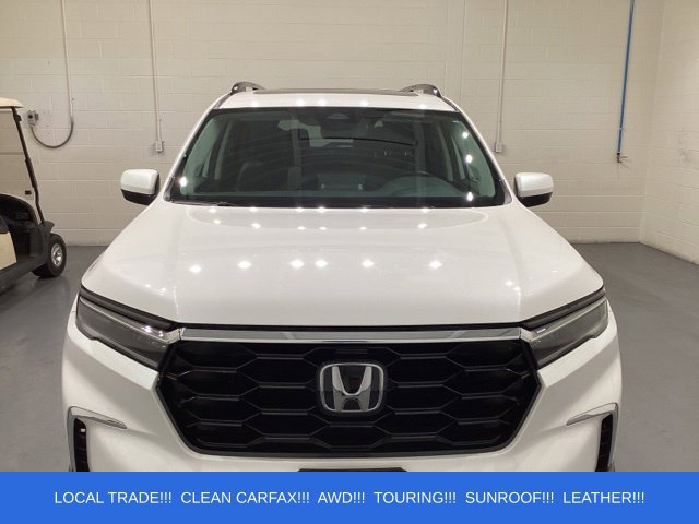 Certified 2023 Honda Pilot Touring image 2
