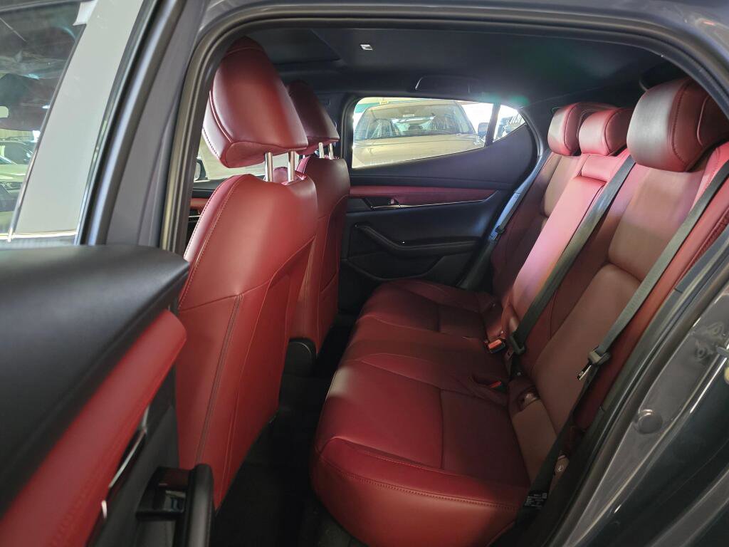 New 2026 MAZDA MAZDA3 2.5 S Hatchback w/ Premium Pkg image 15