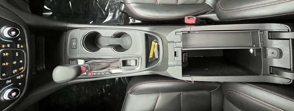 Certified 2023 Chevrolet Equinox RS w/ RS Leather Package image 16