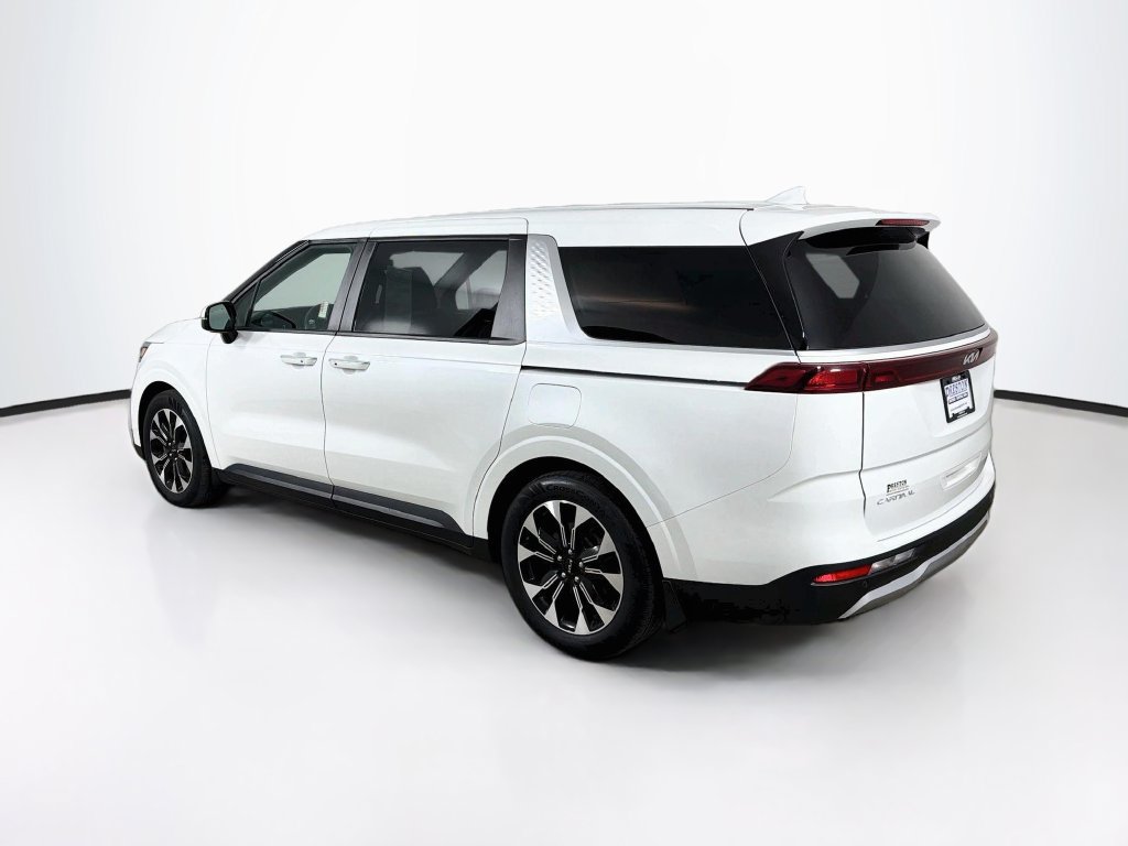 Certified 2024 Kia Carnival EX FWD image 7