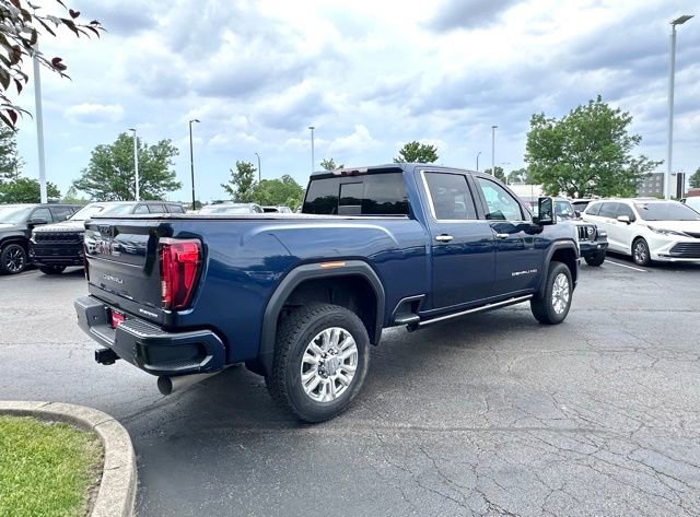 Used 2021 GMC Sierra 3500 Denali w/ Denali Ultimate Package AWD/4WD image 14