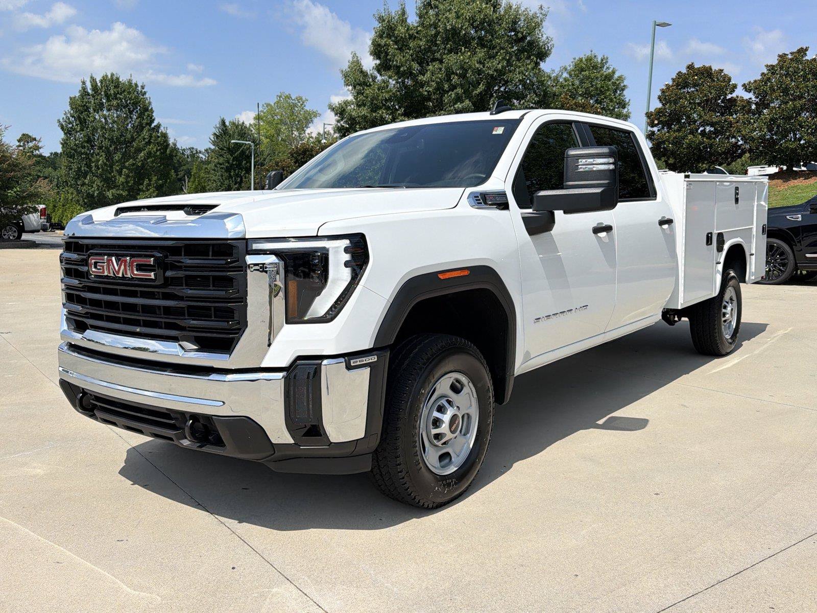 New 2026 GMC Sierra 2500 Pro w/ Convenience Package AWD/4WD image 3
