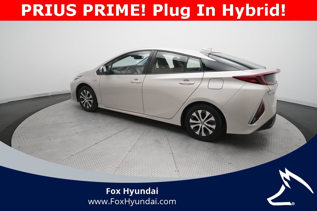 Used 2021 Toyota Prius Prime Limited w/ Carpet Mat Package (TMS) image 12