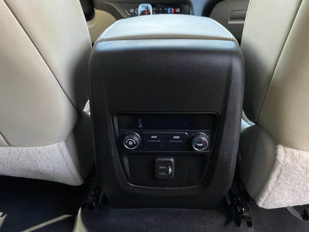 Used 2021 Buick Enclave Essence FWD image 37