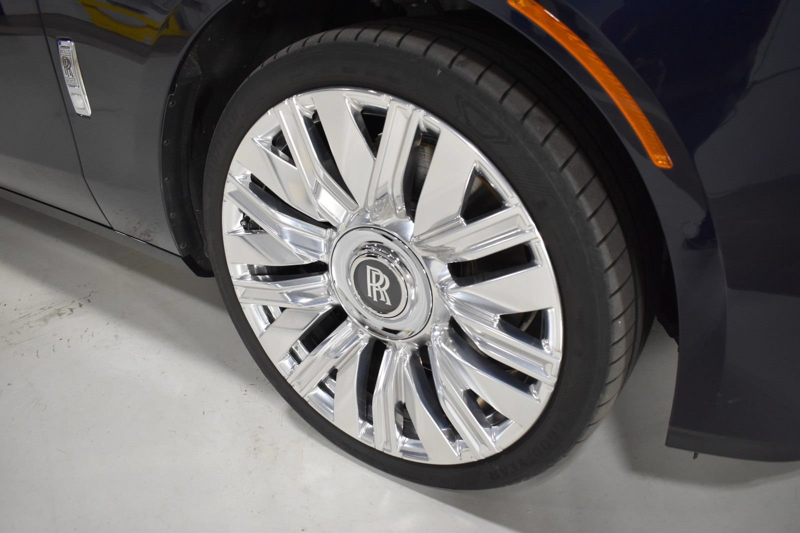 Certified 2025 Rolls-Royce Ghost AWD/4WD image 11