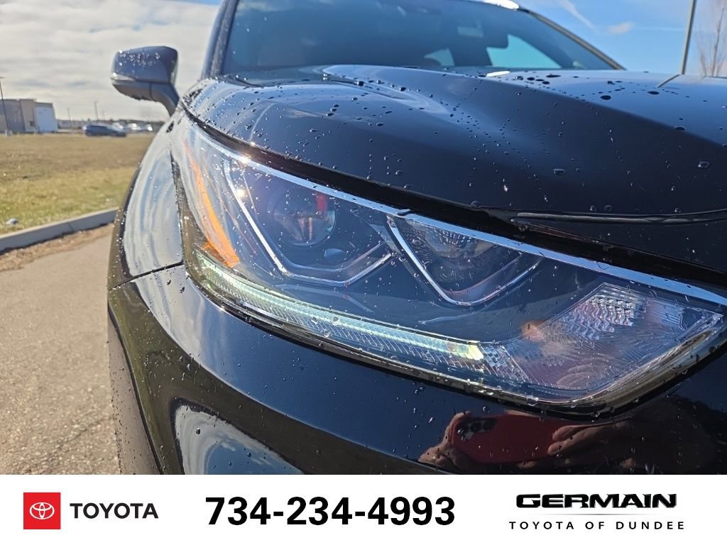 New 2026 Toyota Highlander Platinum image 15