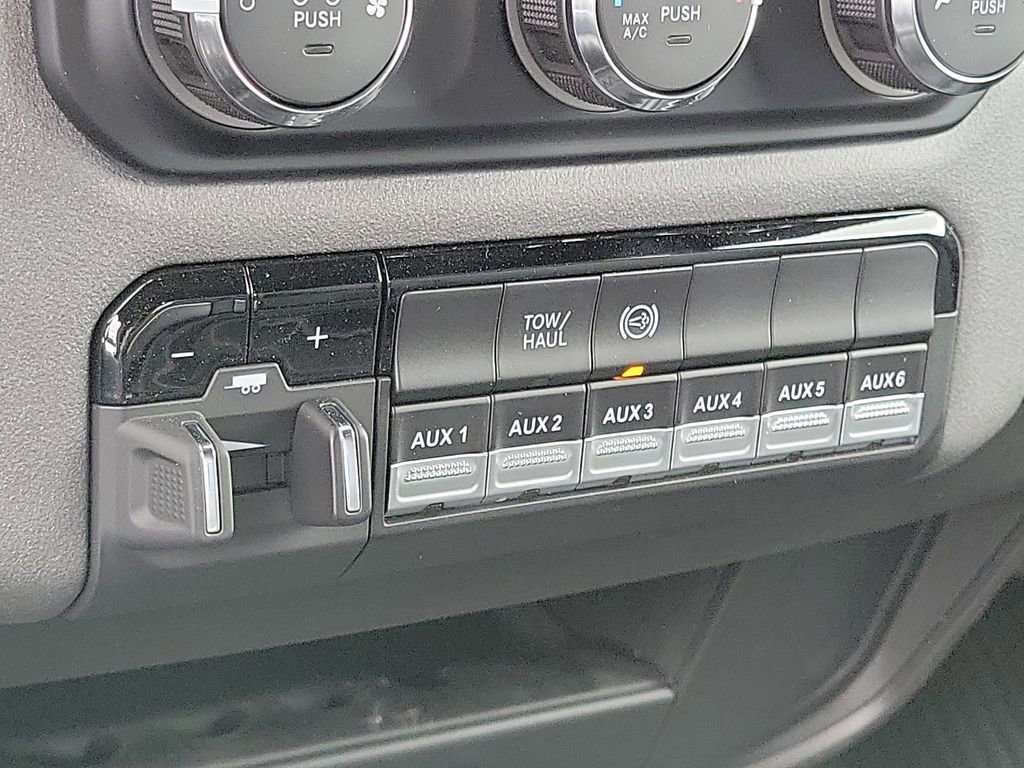 New 2024 RAM 4500 Tradesman w/ Chrome Appearance Group image 8