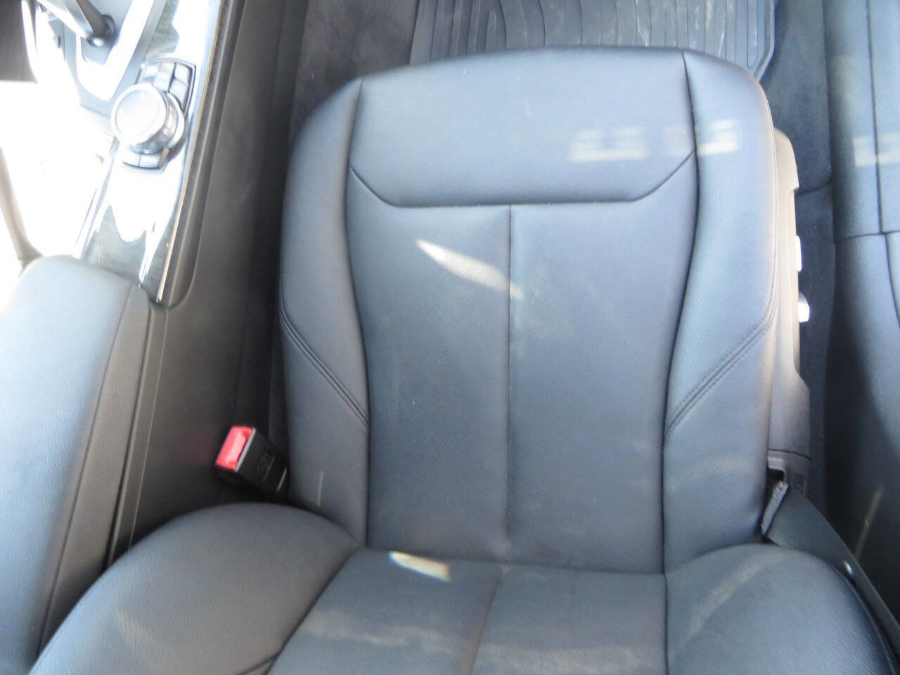 Used 2016 BMW 320i xDrive Sedan image 44