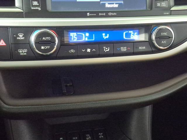 Certified 2018 Toyota Highlander Limited Platinum image 8