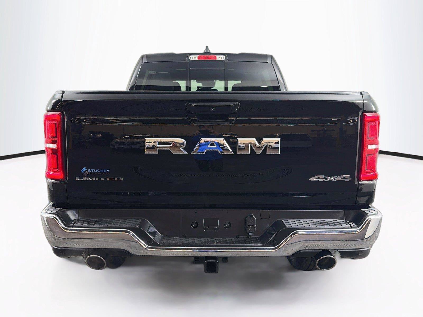 Used 2026 RAM 1500 Limited AWD/4WD image 10
