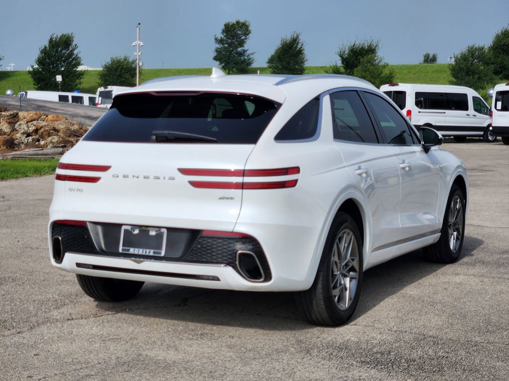 Used 2025 Genesis GV70 2.5T w/ Advanced Package AWD/4WD image 5