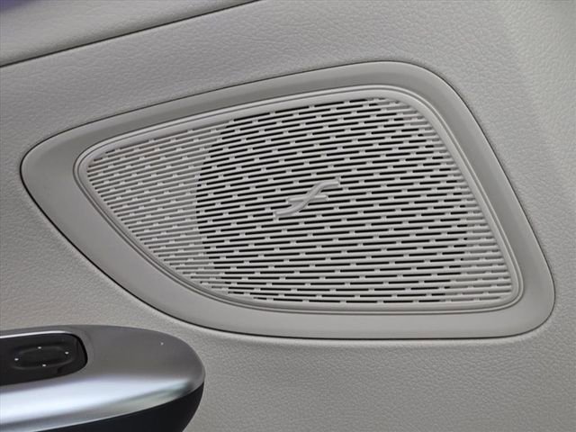 New 2026 Mercedes-Benz C 300 4MATIC Sedan image 17