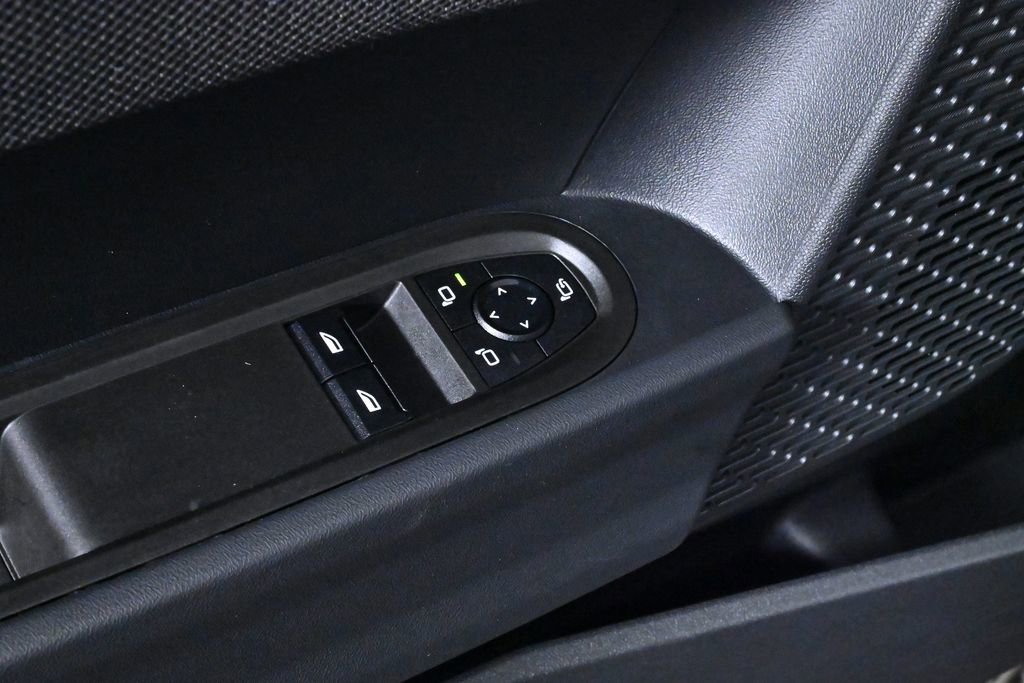 Certified 2025 MINI Cooper S image 23