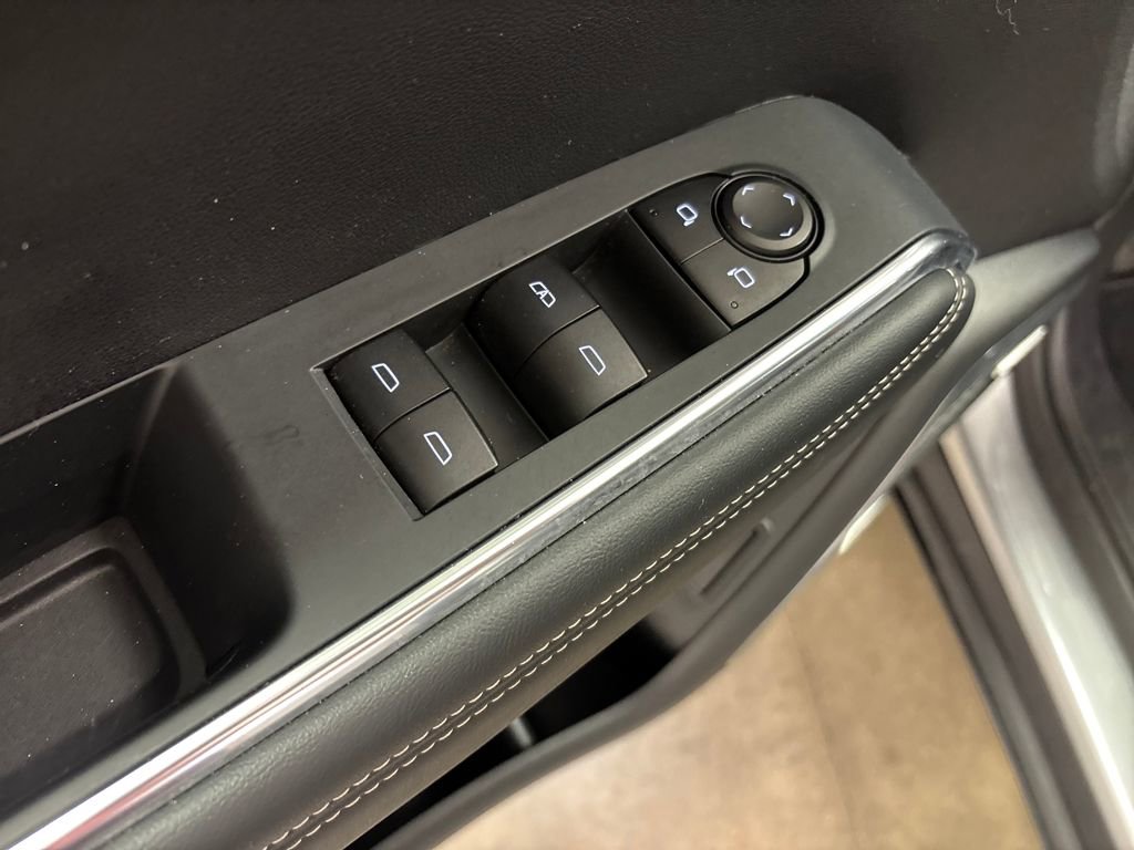 Certified 2025 GMC Acadia Elevation image 24