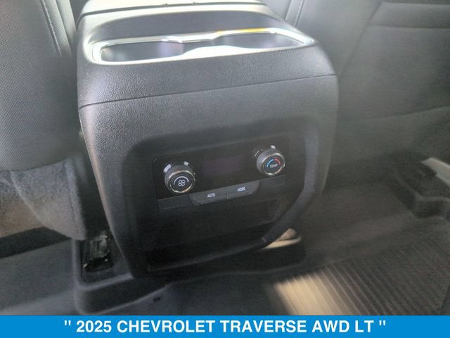 Used 2025 Chevrolet Traverse LT w/ Sun and Wheel Package AWD/4WD image 28