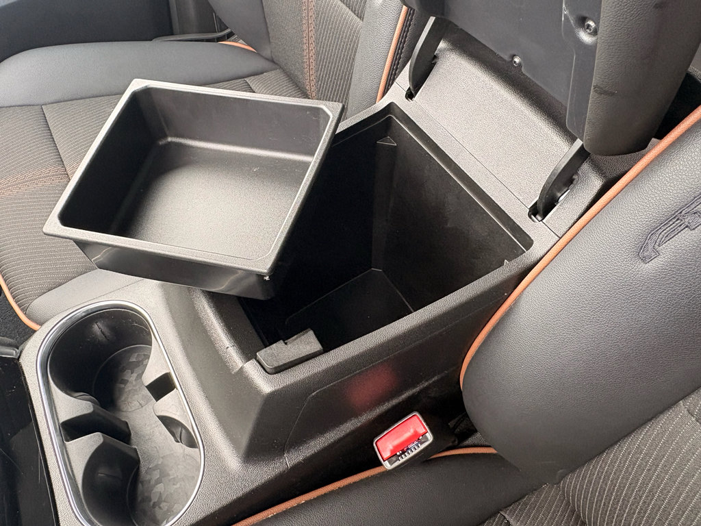 Used 2024 GMC Canyon AT4 AWD/4WD image 28