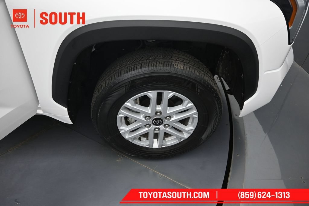 Used 2023 Toyota Tundra SR5 w/ SR5 Premium Package AWD/4WD image 36
