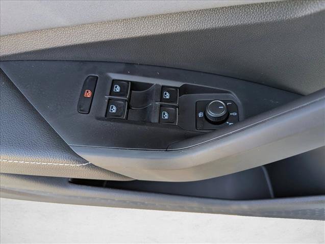 New 2026 Volkswagen Jetta SE FWD image 10