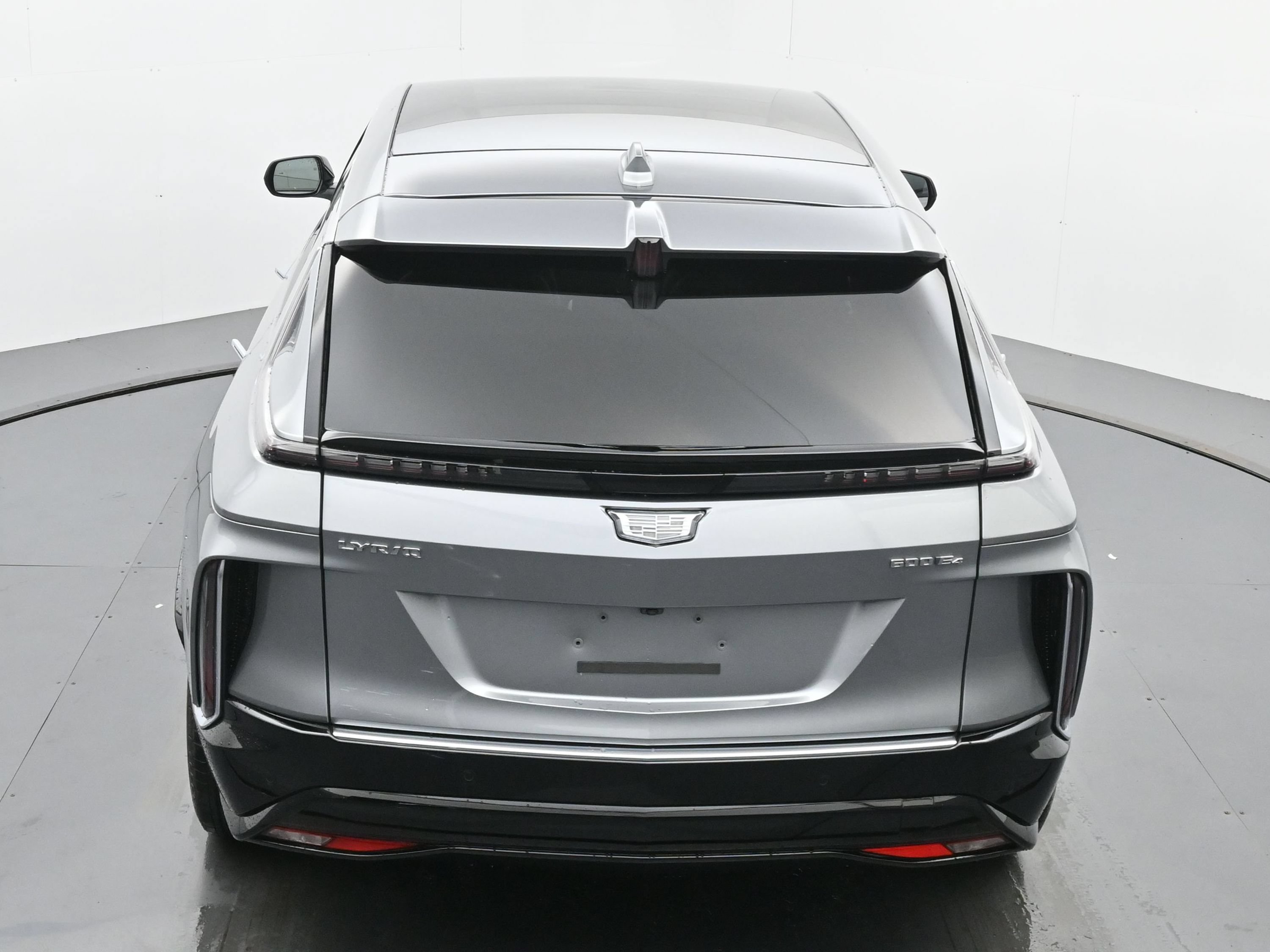 New 2026 Cadillac Lyriq Luxury w/ LPO, Floor Liner Package AWD/4WD image 26