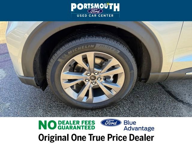 Certified 2025 Ford Explorer Active w/ Active Comfort Package image 29