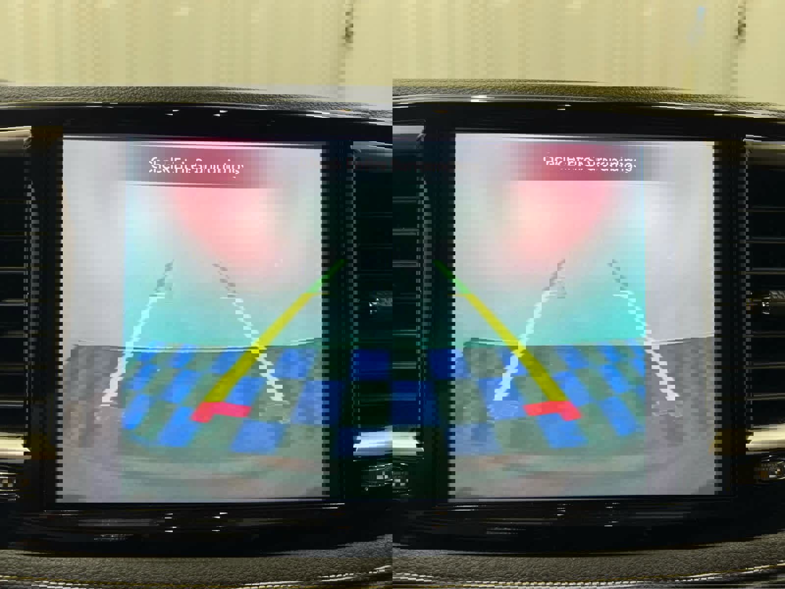 Used 2022 Chrysler Pacifica Touring-L image 35