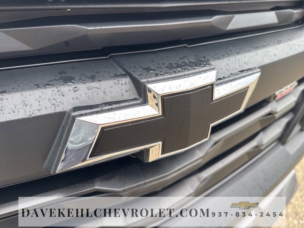 Used 2024 Chevrolet Colorado Trail Boss w/ Technology Package image 34