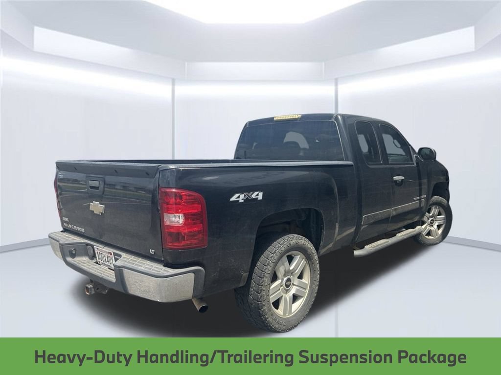 Used 2008 Chevrolet Silverado 1500 LT w/ All Star Edition AWD/4WD image 4