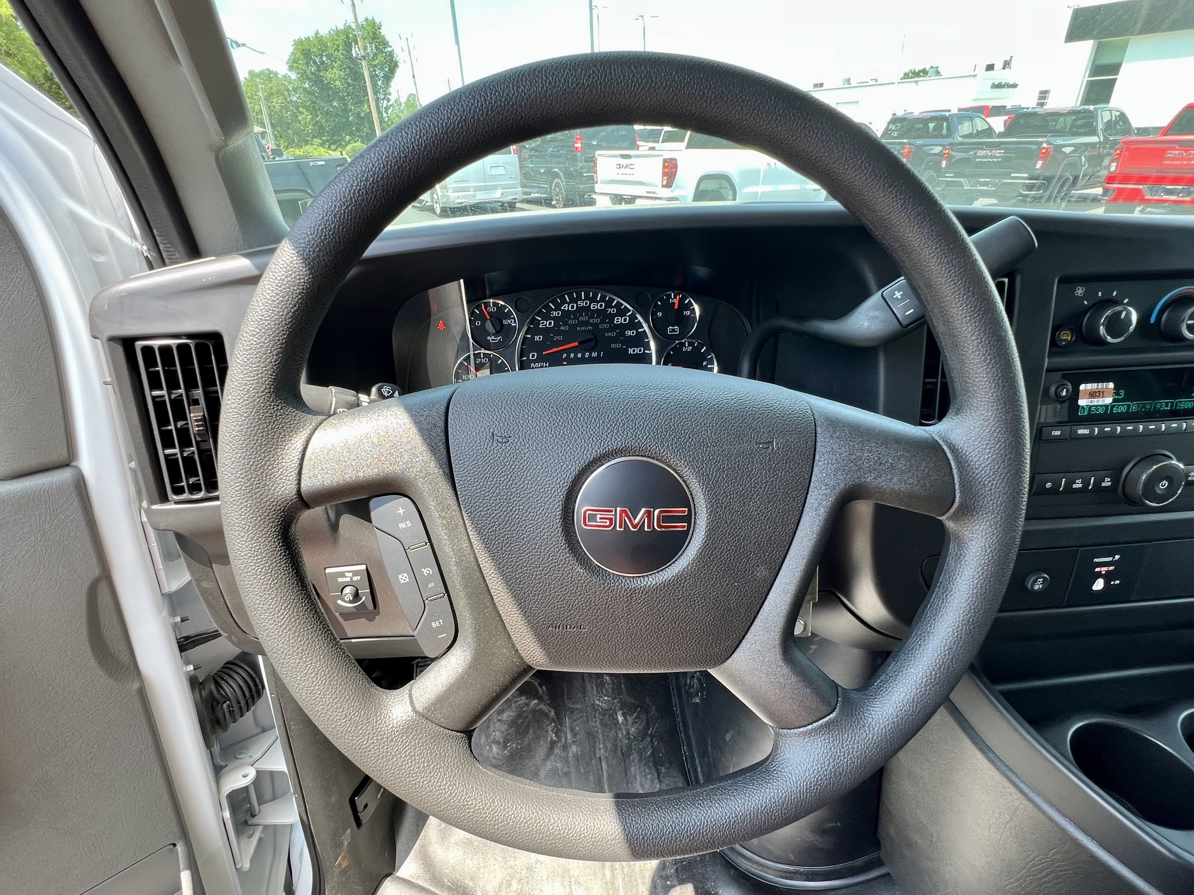 New 2026 GMC Savana 2500 Extended w/ Enhanced Convenience Package RWD image 10