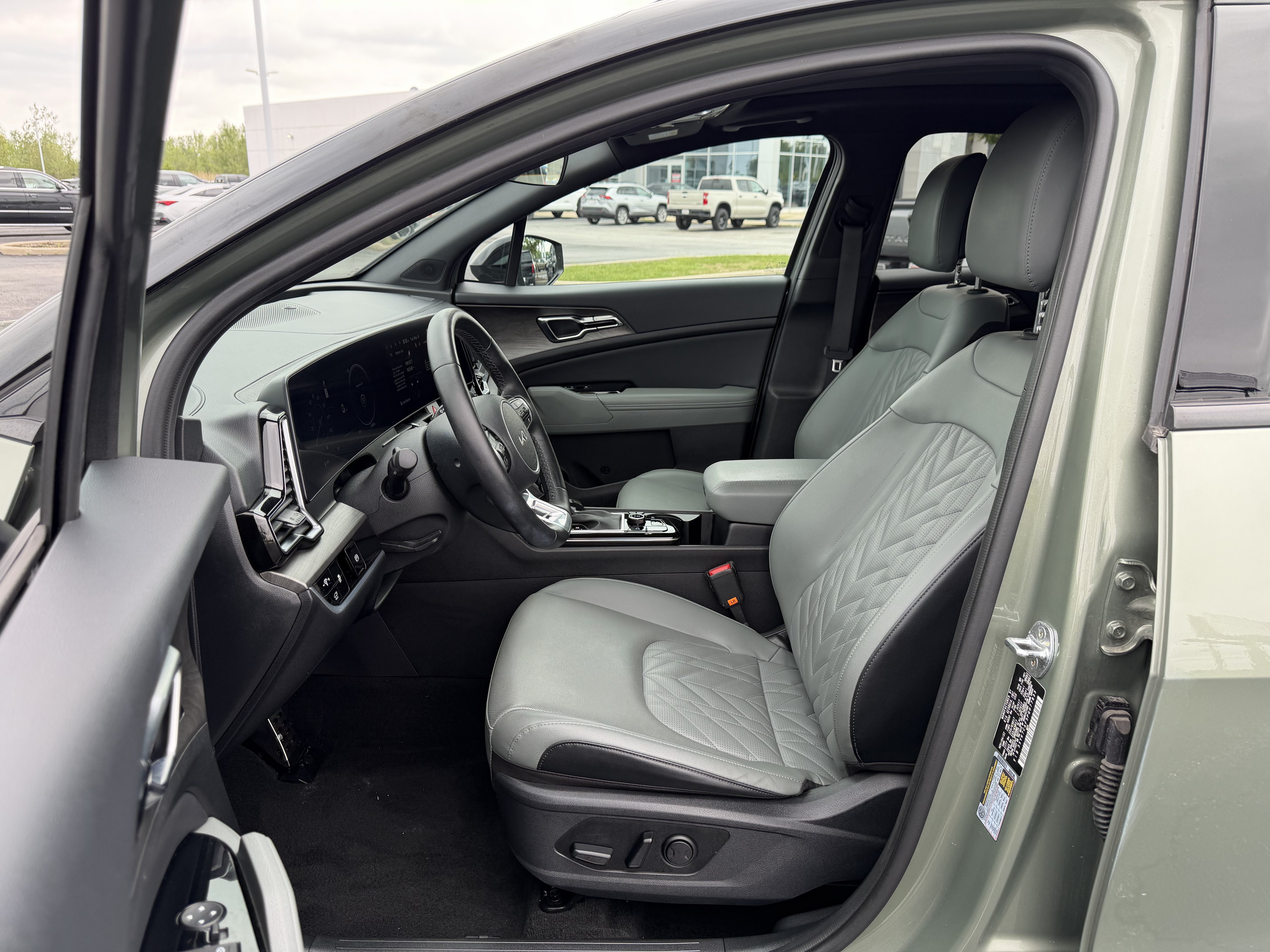 Used 2023 Kia Sportage X-Pro Prestige AWD/4WD image 14
