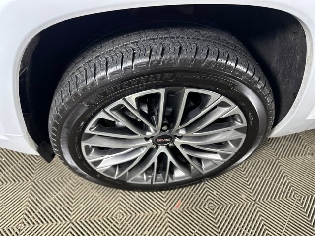 New 2026 GMC Terrain Denali w/ LPO, Floor Liner Package image 10