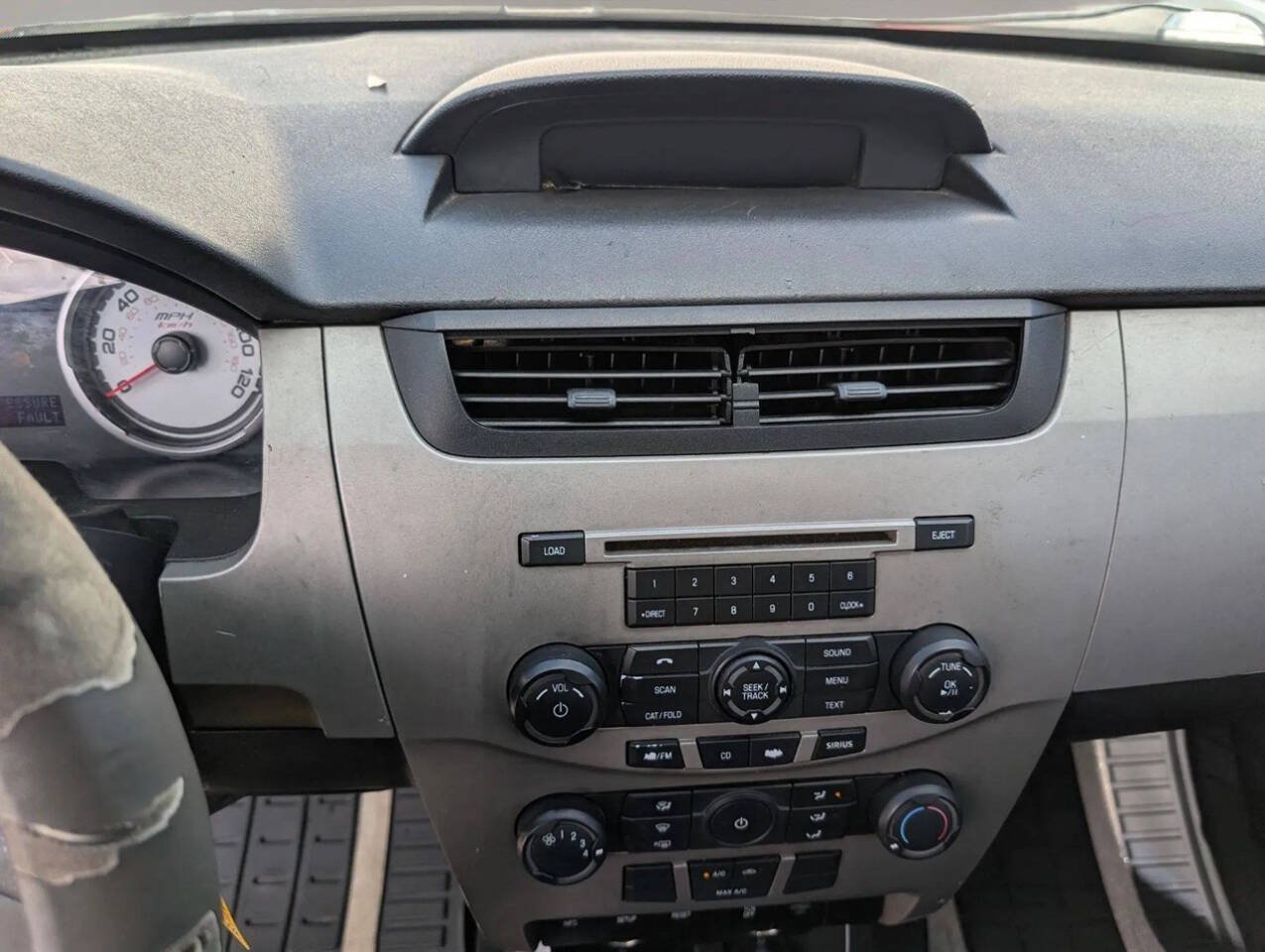 Used 2008 Ford Focus SE FWD image 31