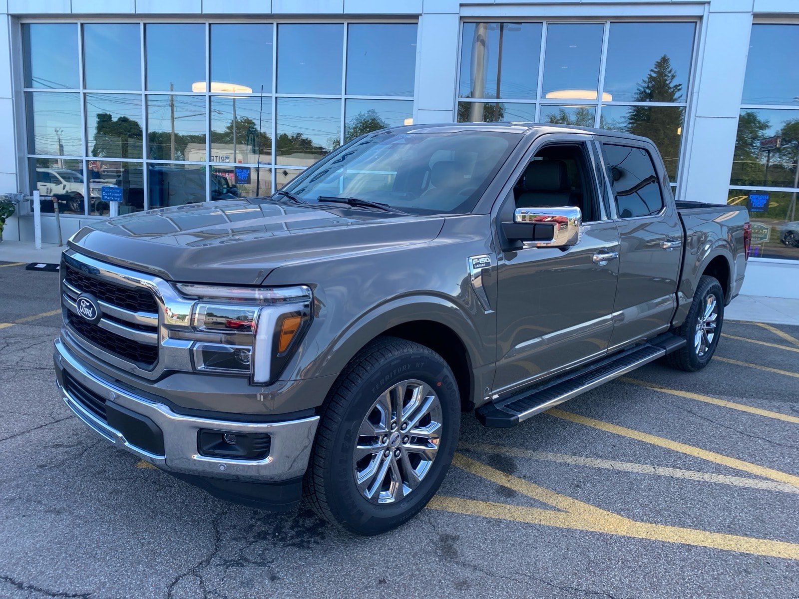 Used 2026 Ford F150 Lariat w/ Equipment Group 501A Mid RWD image 1