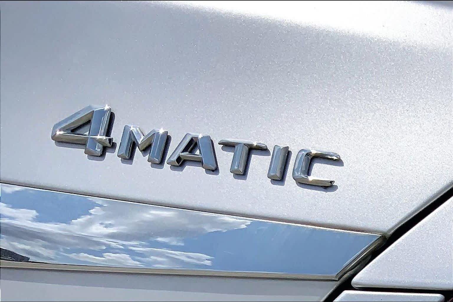 Used 2015 Mercedes-Benz C 300 4MATIC Sedan image 29