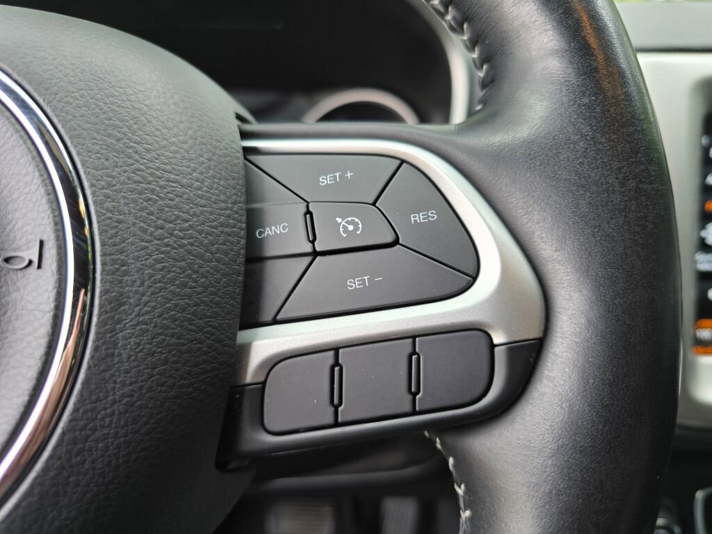 Used 2021 Jeep Compass 80th Special Edition image 26