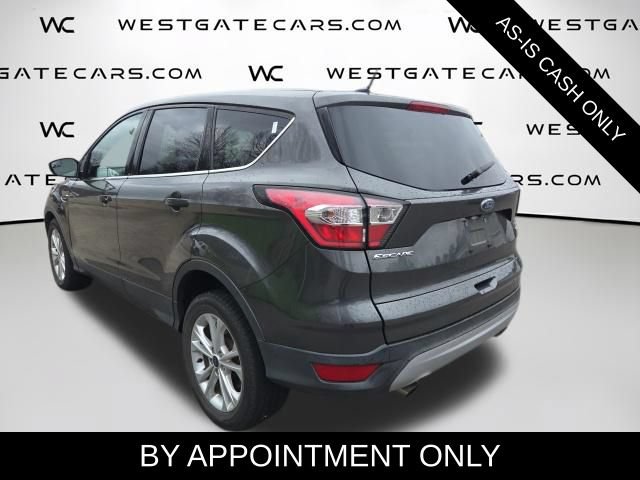 Used 2017 Ford Escape SE FWD image 6