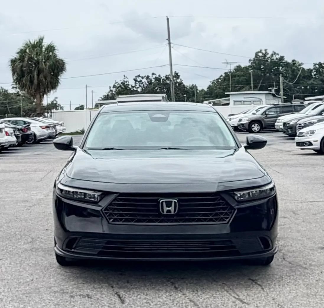 Used 2023 Honda Accord EX image 2