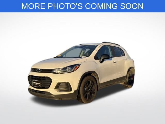 Used 2018 Chevrolet Trax LT w/ Sun & Sound Package image 8