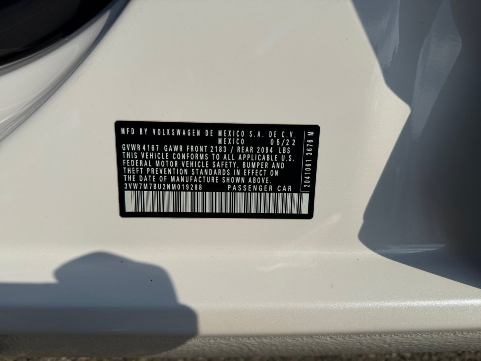 Certified 2022 Volkswagen Jetta SE FWD image 35