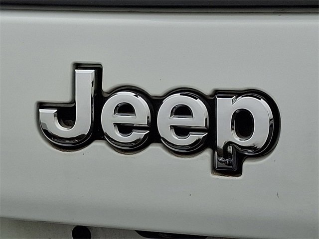 Used 2019 Jeep Cherokee Limited image 29