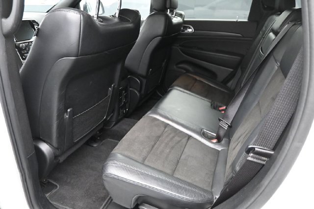 Used 2019 Jeep Grand Cherokee Altitude AWD/4WD image 14