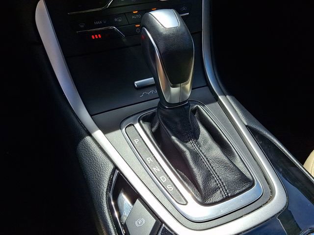 Used 2017 Ford Edge SEL w/ Equipment Group 201A image 14
