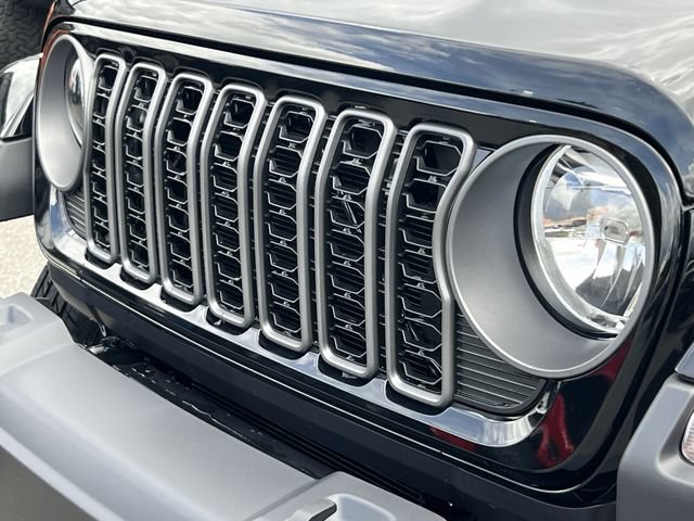 New 2025 Jeep Gladiator Sport AWD/4WD image 17