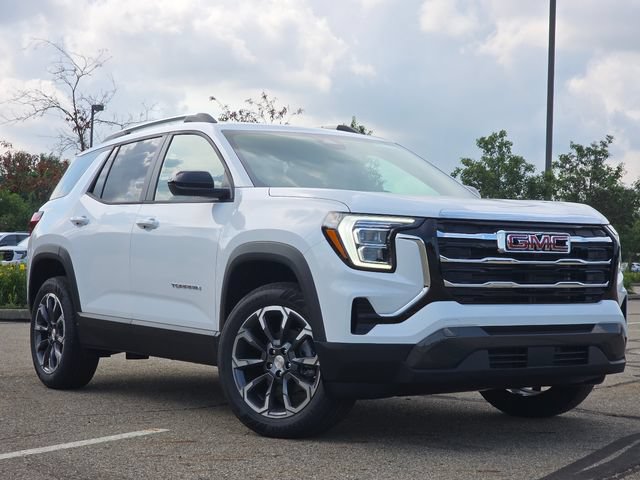 New 2027 GMC Terrain Elevation w/ Elevation Premium Package AWD/4WD image 2