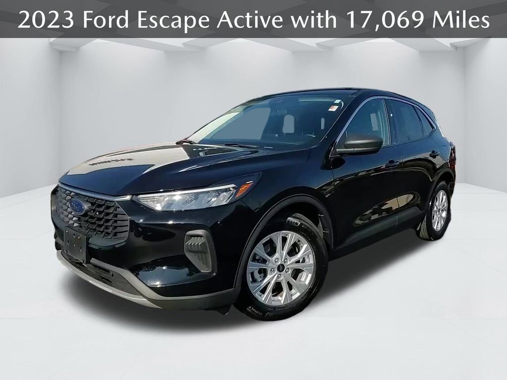 Used 2023 Ford Escape Active w/ Cold Weather Package
