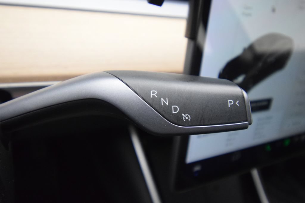 Used 2020 Tesla Model 3 Standard Range Plus RWD image 23