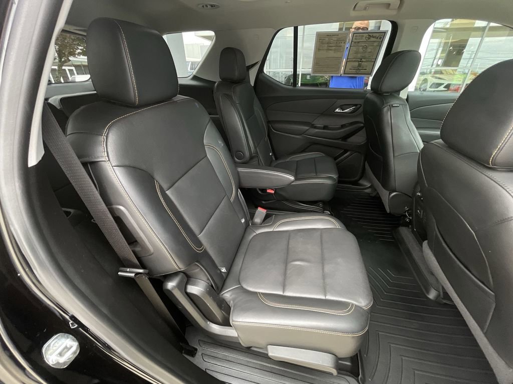 Certified 2019 Chevrolet Traverse Premier w/ Redline Edition FWD image 27